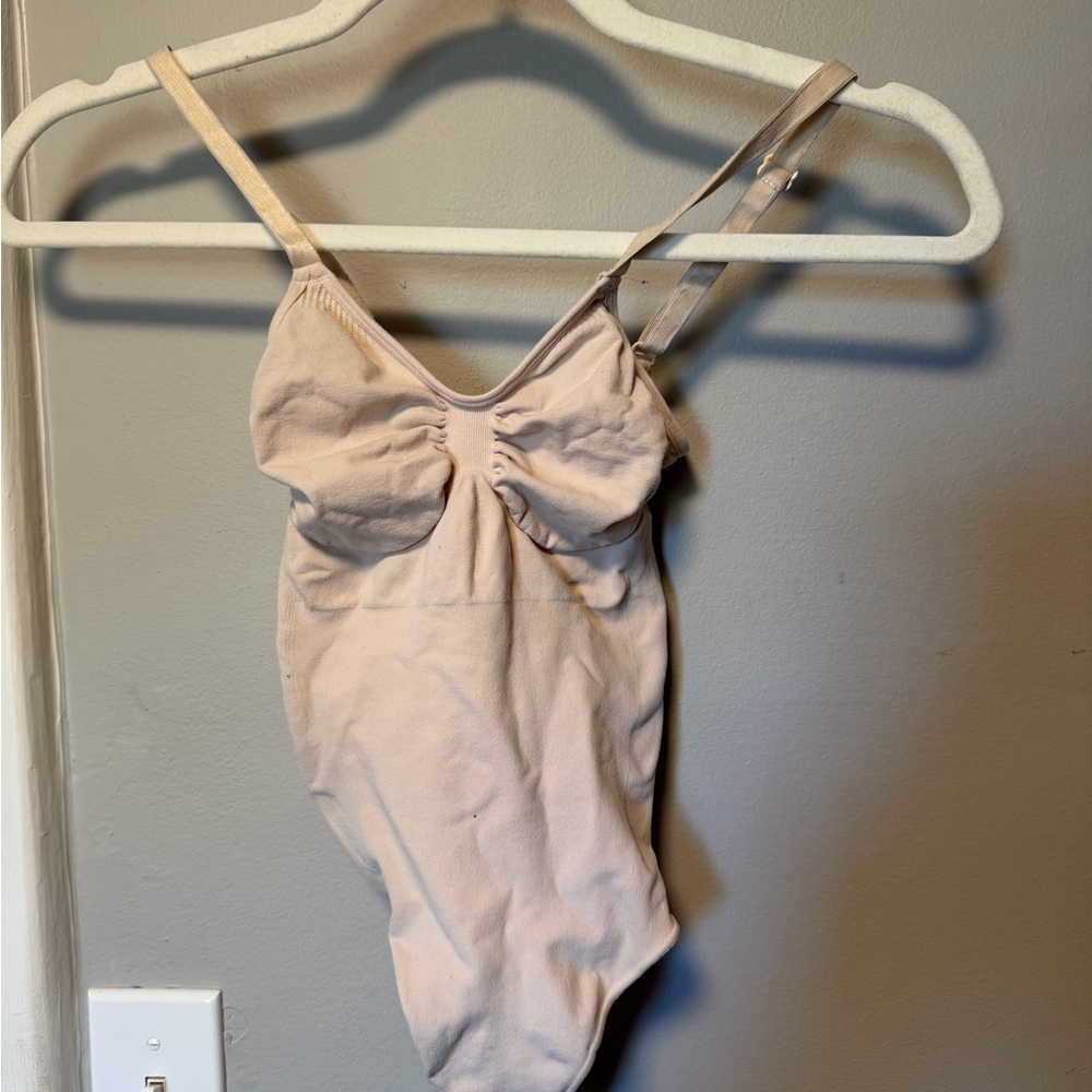 SKIMS Sculpting Bodysuit